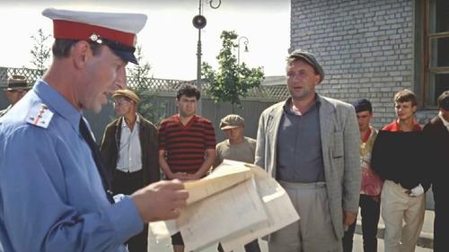 Вопрос: &laquo;Ну, граждане алкоголики, хулиганы, тунеядцы... Кто хочет сегодня поработать?&raquo; &mdash; в России пока не прозвучит