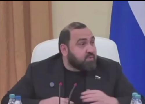 Депутат Хамзаев раскритиковал дагестанских мужчин за тайные браки и лицемерие