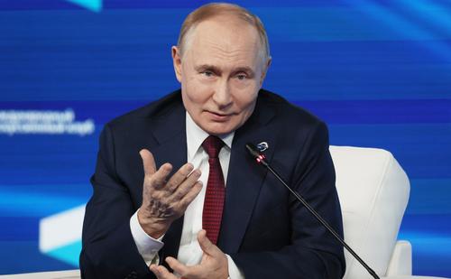 Владимира Путина поздравляют с днем рождения