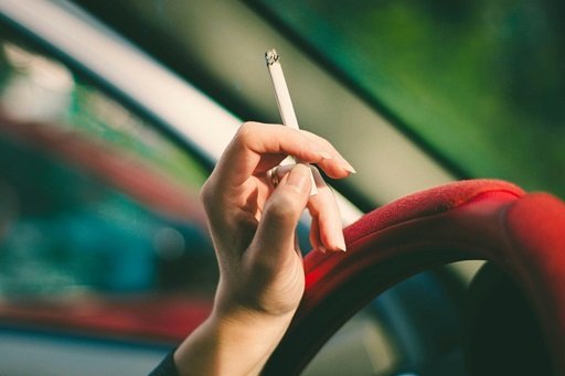 Совсем не пачка: эксперты подсчитали, сколько сигарет в день увеличивают риск инфаркта