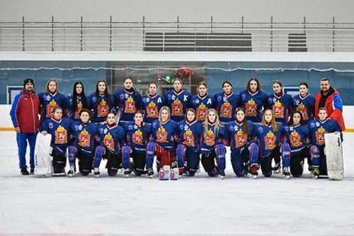 Подмосковные хоккеистки выиграли этап первенства России