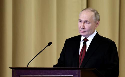 Путин обсудит с правительством модернизацию первичного звена здравоохранения
