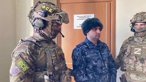 &laquo;Хозяин зоны&raquo; станет простым &laquo;зэка&raquo; за систематические взятки