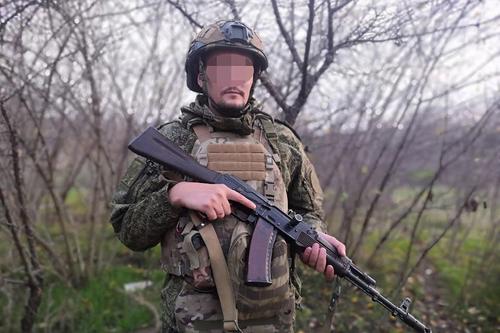 Изрешеченный осколками российский боец очнулся в морге во время обмывания тела