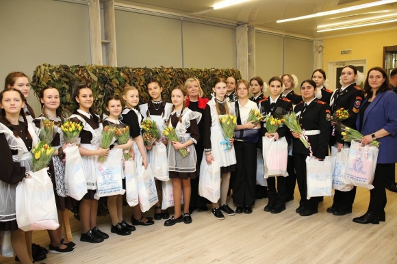 В Москве чествовали женщин-героинь тыла: вечер &laquo;Все СВОи&raquo; прошел в &laquo;Мастерской Победы&raquo;