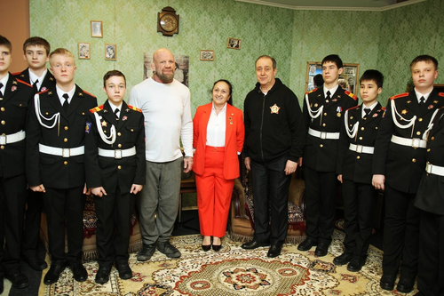 В Москве чествовали женщин-героинь тыла: вечер &laquo;Все СВОи&raquo; прошел в &laquo;Мастерской Победы&raquo;