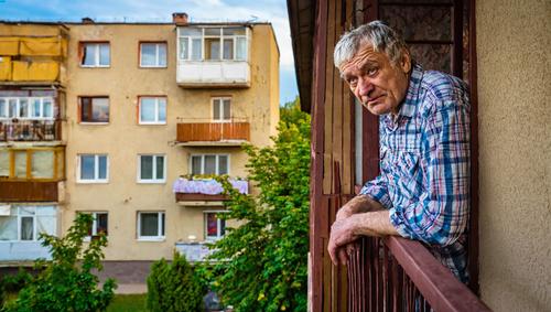 Пенсионер в Севастополе хранил на балконе 0,7 кг гексогена